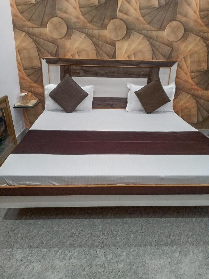 Branded Guest House Jalandhar Dış mekan fotoğraf